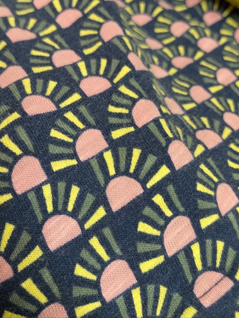 Boden Maxi Dress Sun Burst Print - Picture 7 of 7